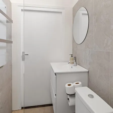 Appartement Private W Small Garden, Airco, Kitchen Wouw