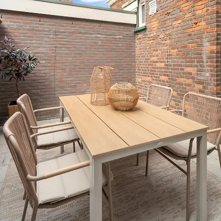 Appartement Private W Small Garden, Airco, Kitchen Wouw