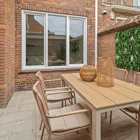 Private W Small Garden, Airco, Kitchen *