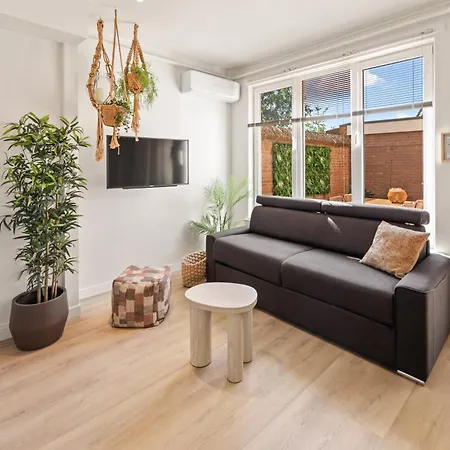 Appartement Private W Small Garden, Airco, Kitchen Wouw