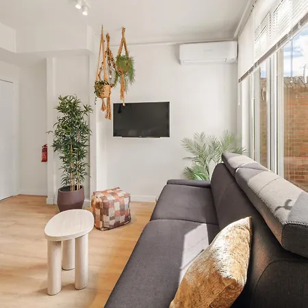 Private W Small Garden, Airco, Kitchen Wouw